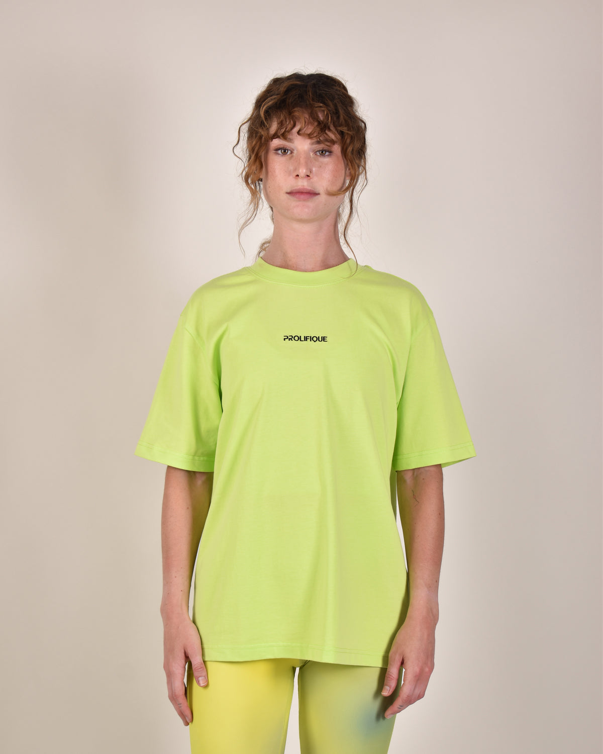 Woman wearing the FREY Regular Fit T-Shirt in lime | 175 cm · size S